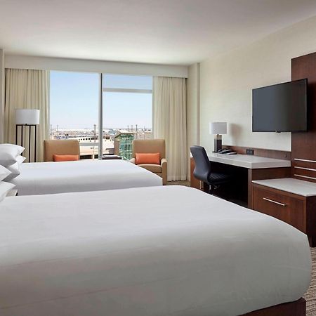 Calgary Airport Marriott In-Terminal Hotel Ngoại thất bức ảnh